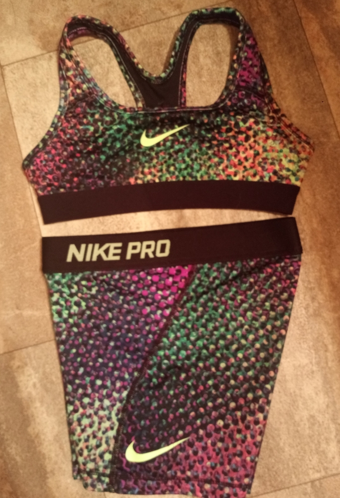 Youth Nike Pro Set!